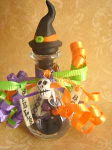 Halloween bottle by Marie Segal *